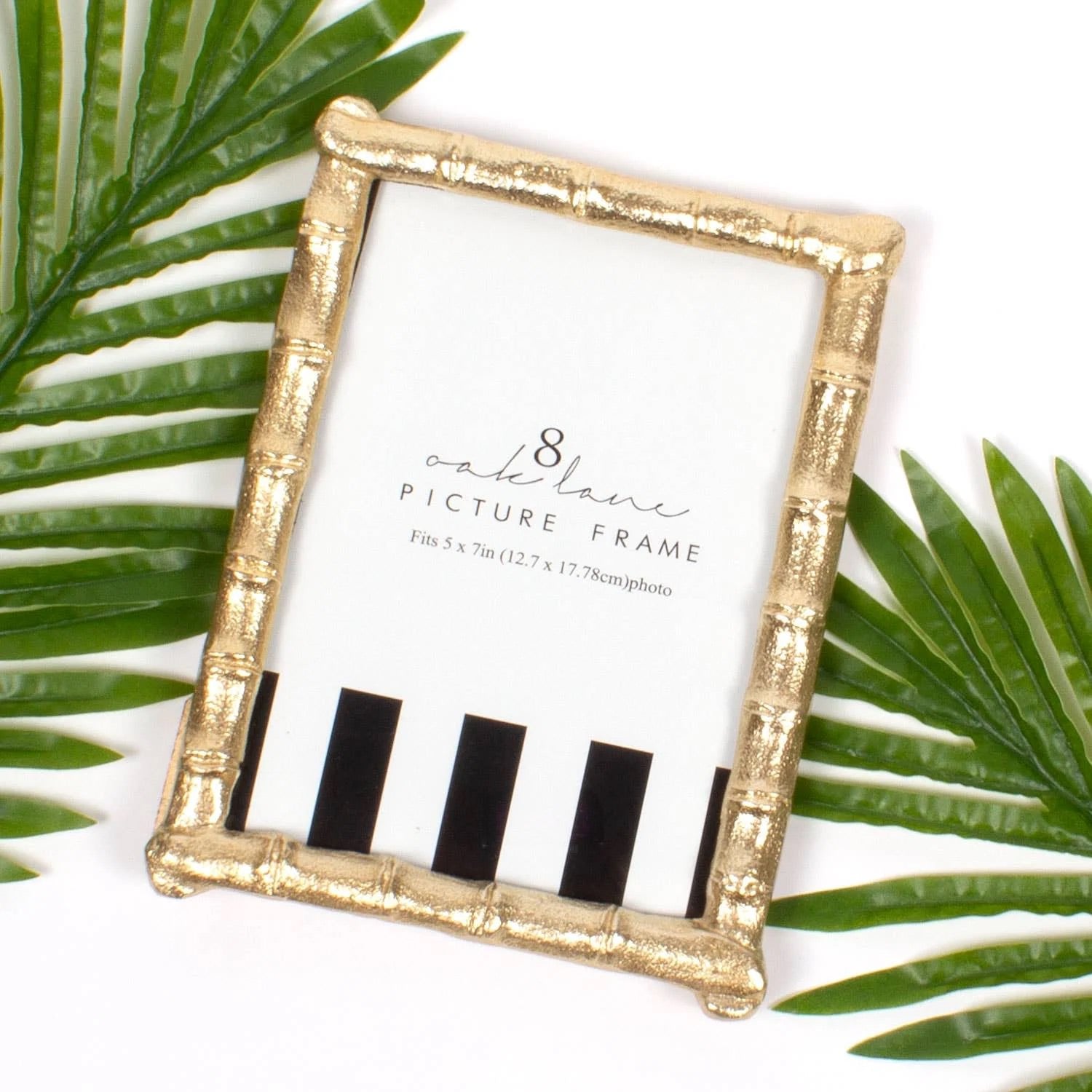 gold rimmed picture frame